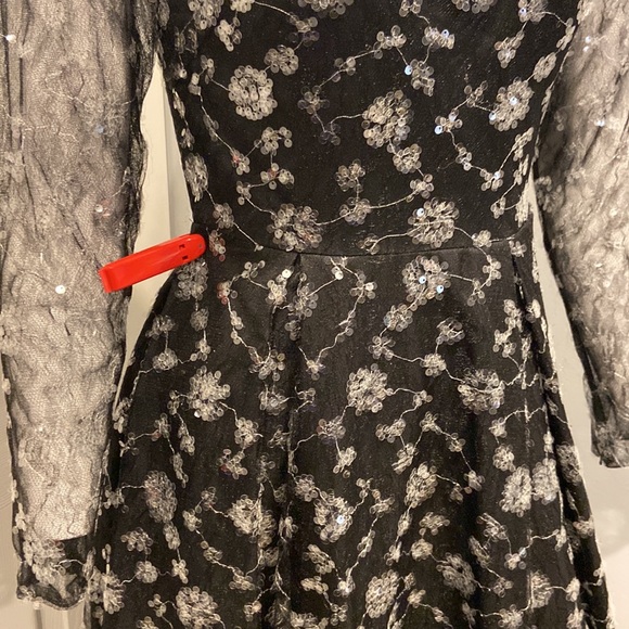 NWOT Mac Duggal sequin ball gown - Picture 5 of 14